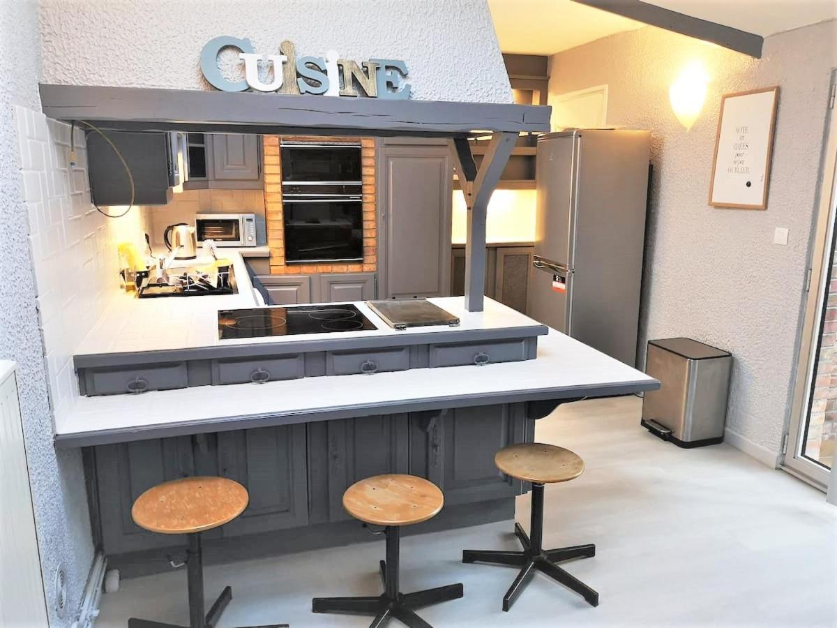 Greyhound - Grand Appartement Centre-Ville Soissons Buitenkant foto