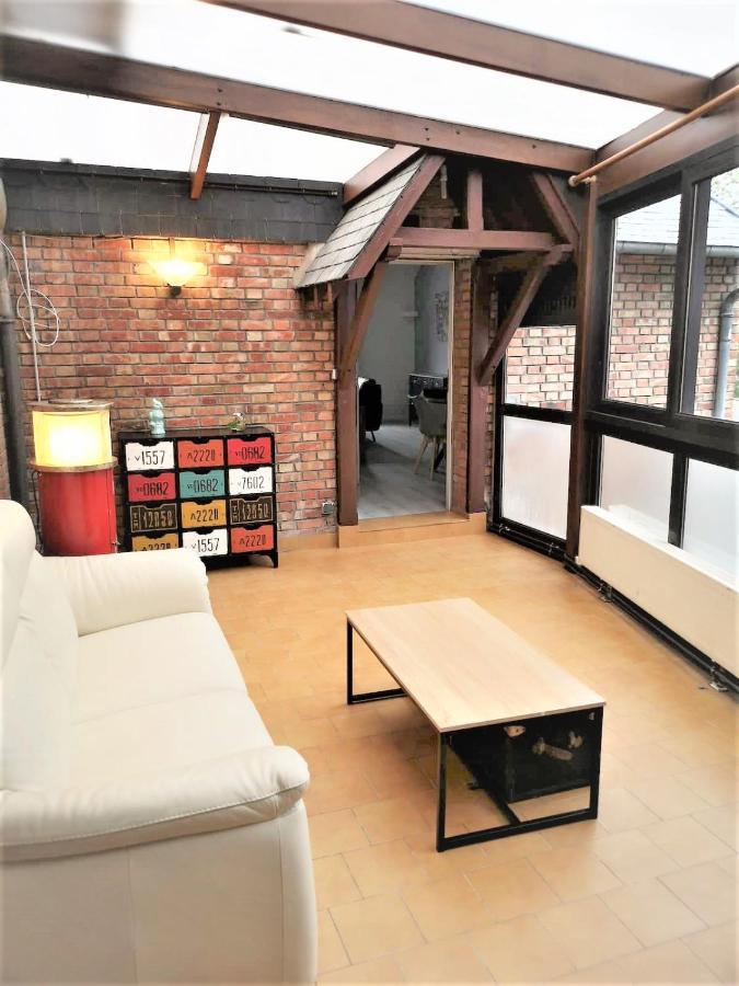 Greyhound - Grand Appartement Centre-Ville Soissons Buitenkant foto