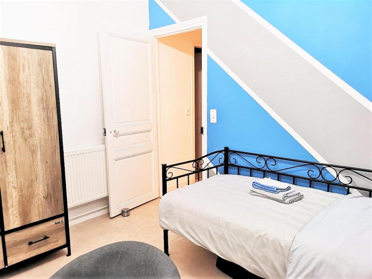 Greyhound - Grand Appartement Centre-Ville Soissons Buitenkant foto